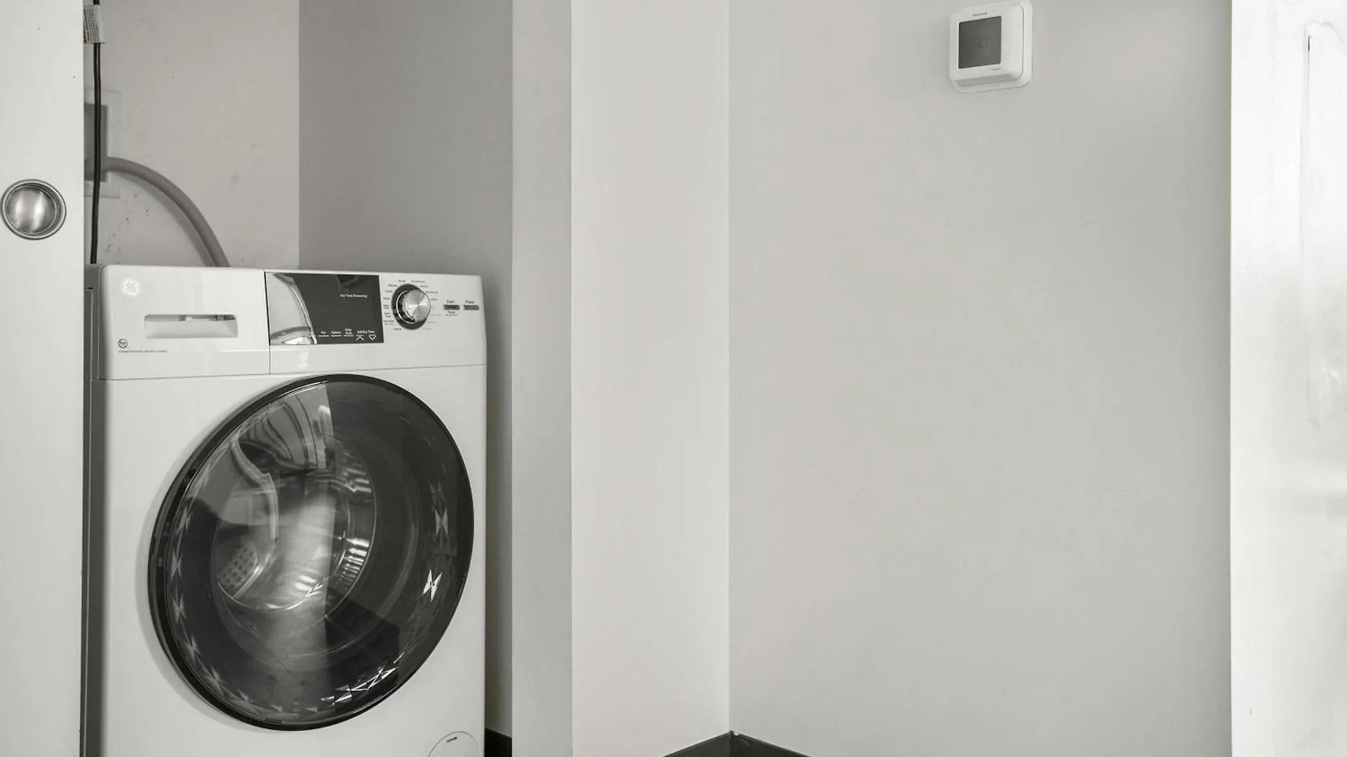 CozySuites Modern 1BR in Downtown Pitts 11 Pittsburgh United States